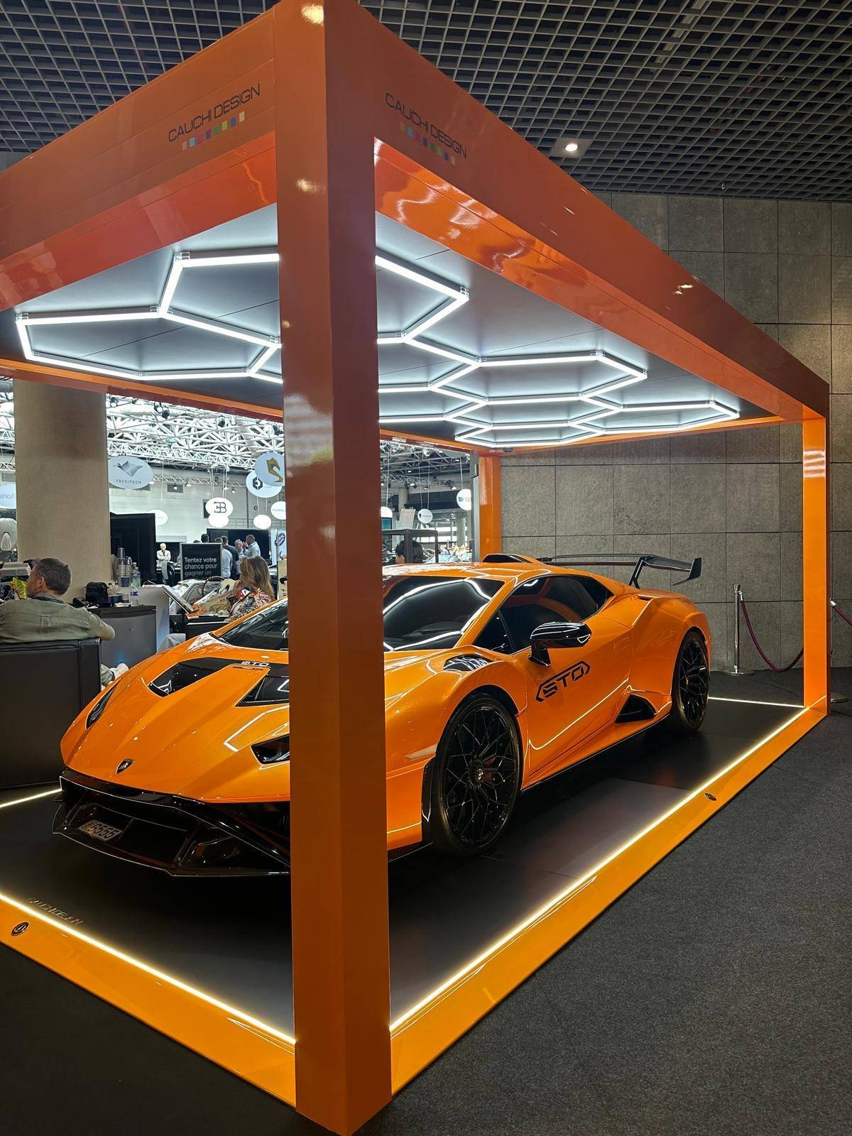 Lamborghini STO orange de GMK/ Carport 