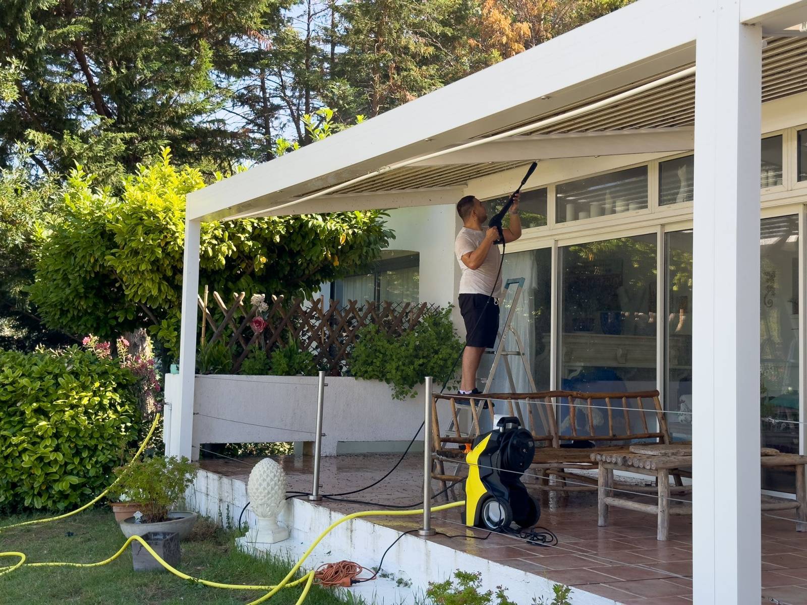 service entretien et nettoyage pergola