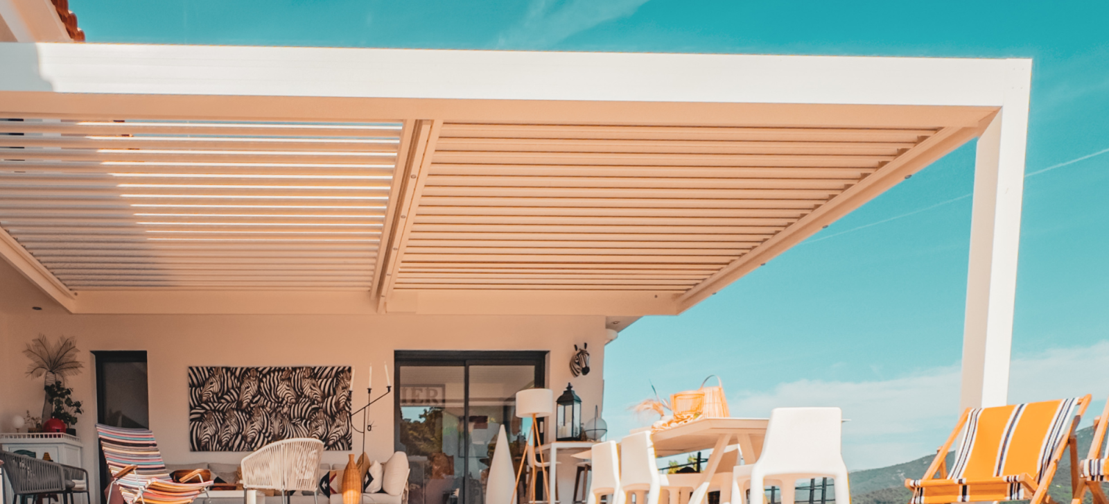 Pergola bioclimatique à Beausoleil 