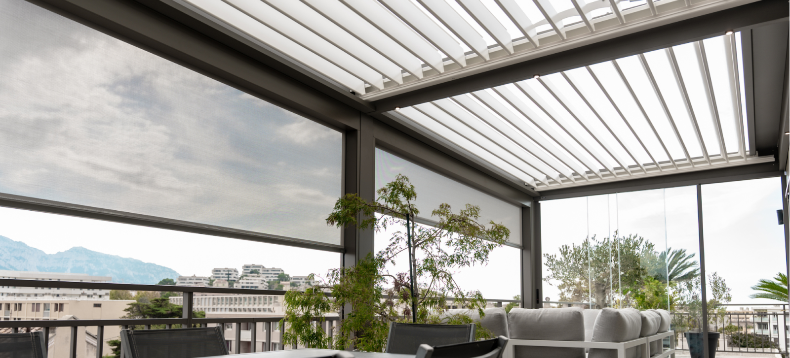 Idée de fermetures balcon au Cannet 