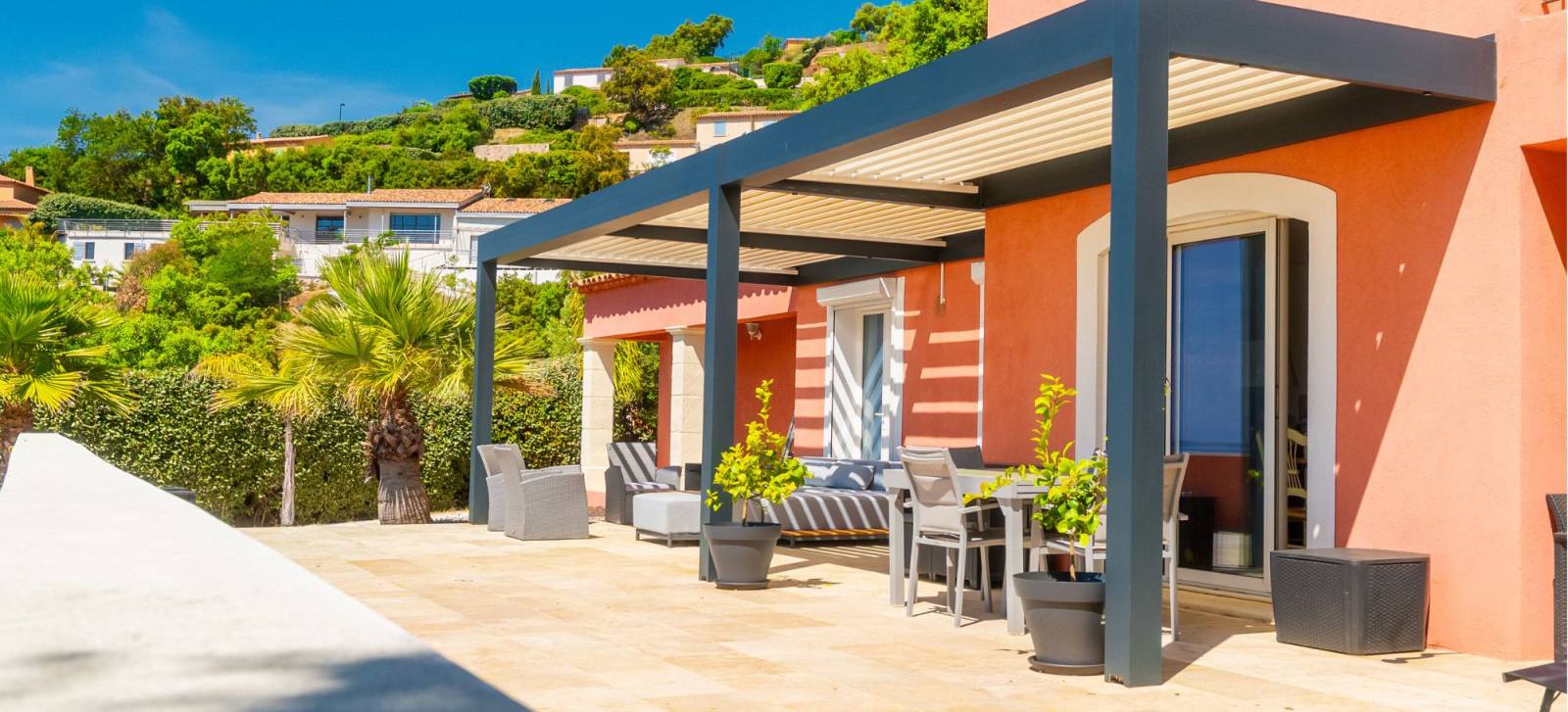 pergola bioclimatique 4x2 5 - Cannet 