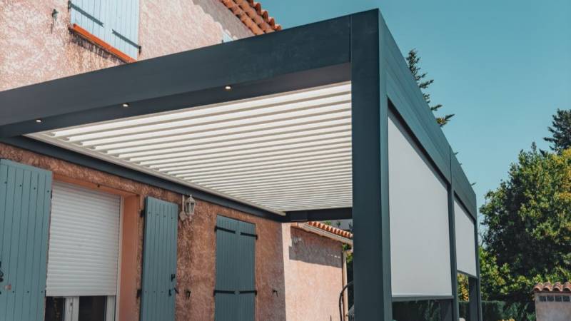 Store ou volet roulant à Cannes 