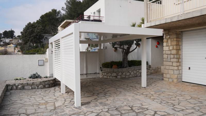 Carports/ CarZones en aluminium à Nice 