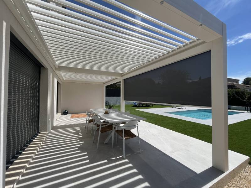 pergola bioclimatique en aluminium