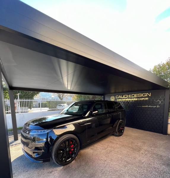 nouvelle réalisation d'abris pour voitures, disponible dans la ville d'Antibes.