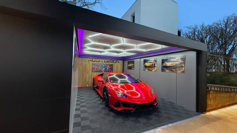 Carport en Aluminium Sur Mesure à Nice pour immeuble de bureaux : Solide, Durable et Polyvalent avec Cauchi Design 06