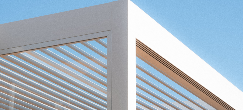 Pergola en aluminium tout savoir sur l'entretien à Menton 