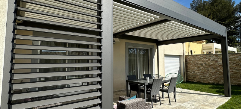 Brise-soleil pergola à Cannes 