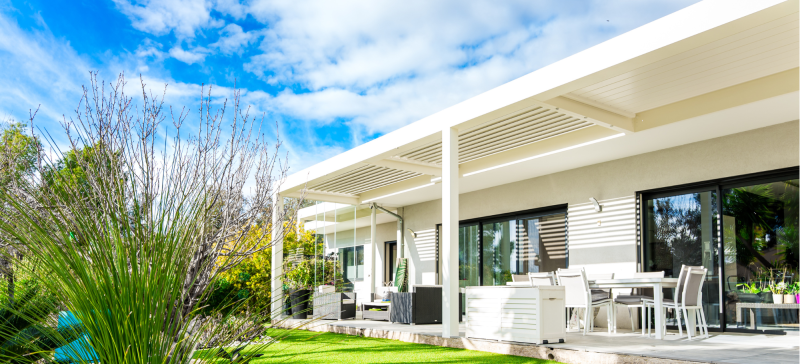 Pergola sur-mesure pas chère - Alpes-Maritimes 