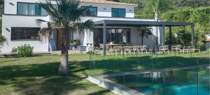 Installation de garde-corps à Cannes